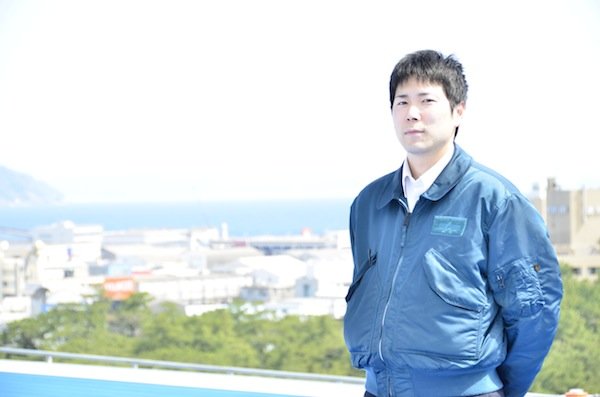 採用